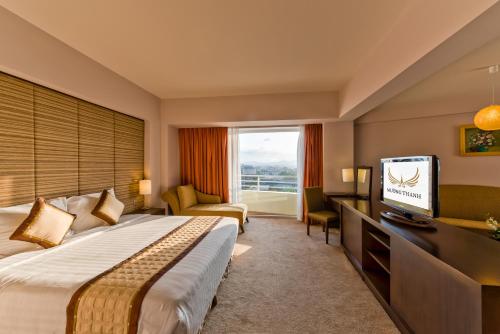 Combo Khách sạn Mường Thanh Huế + Vé Mega Booming Huế Concert 2025 dành cho 2 khách